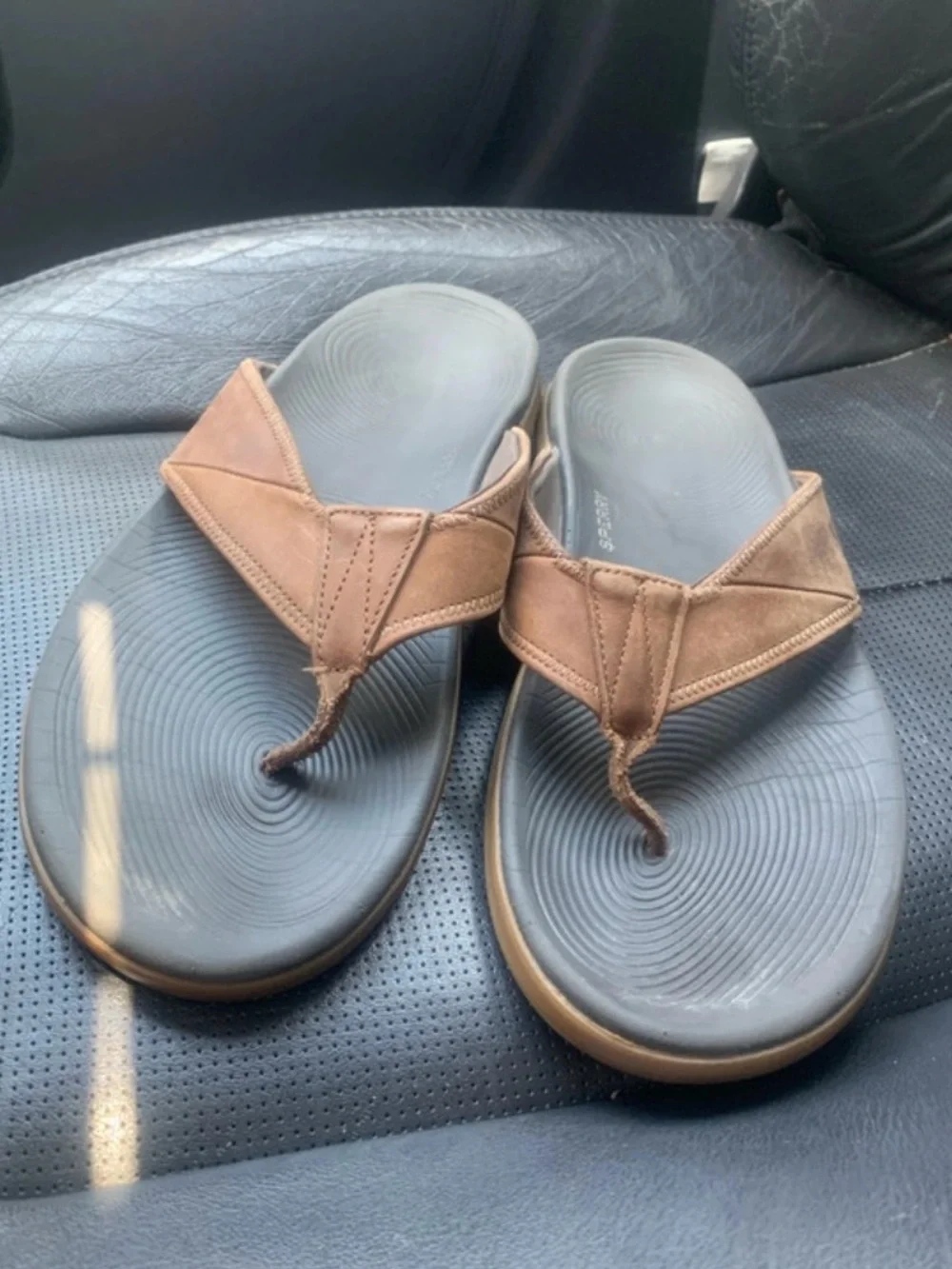 Sperry Brown Leather Thong Flip Flop Sandals